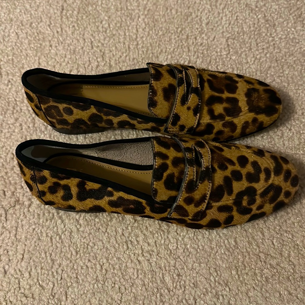 Marc Fisher LTD Size 6 1/2 slides Leopard print New never worn